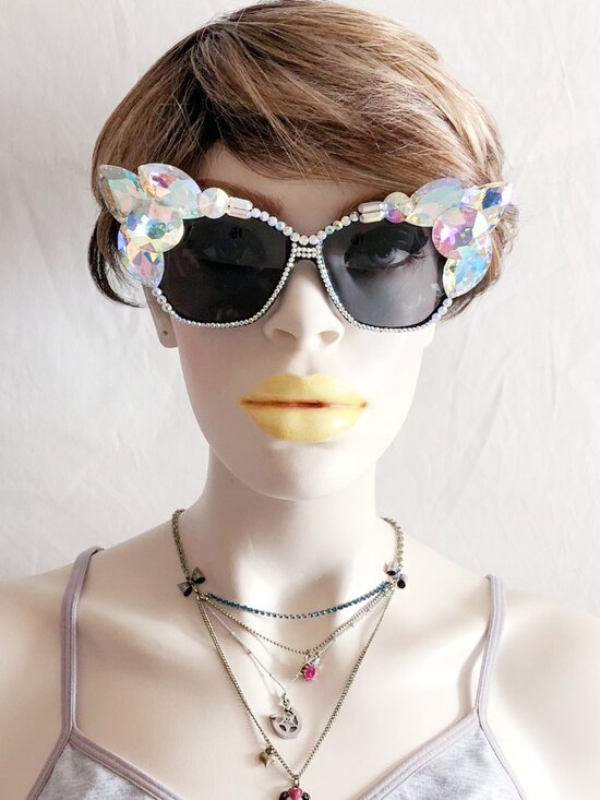 Retro Her Tiny Teeth Swarovski Crystal Sunglasses Hand Embellished main image 4